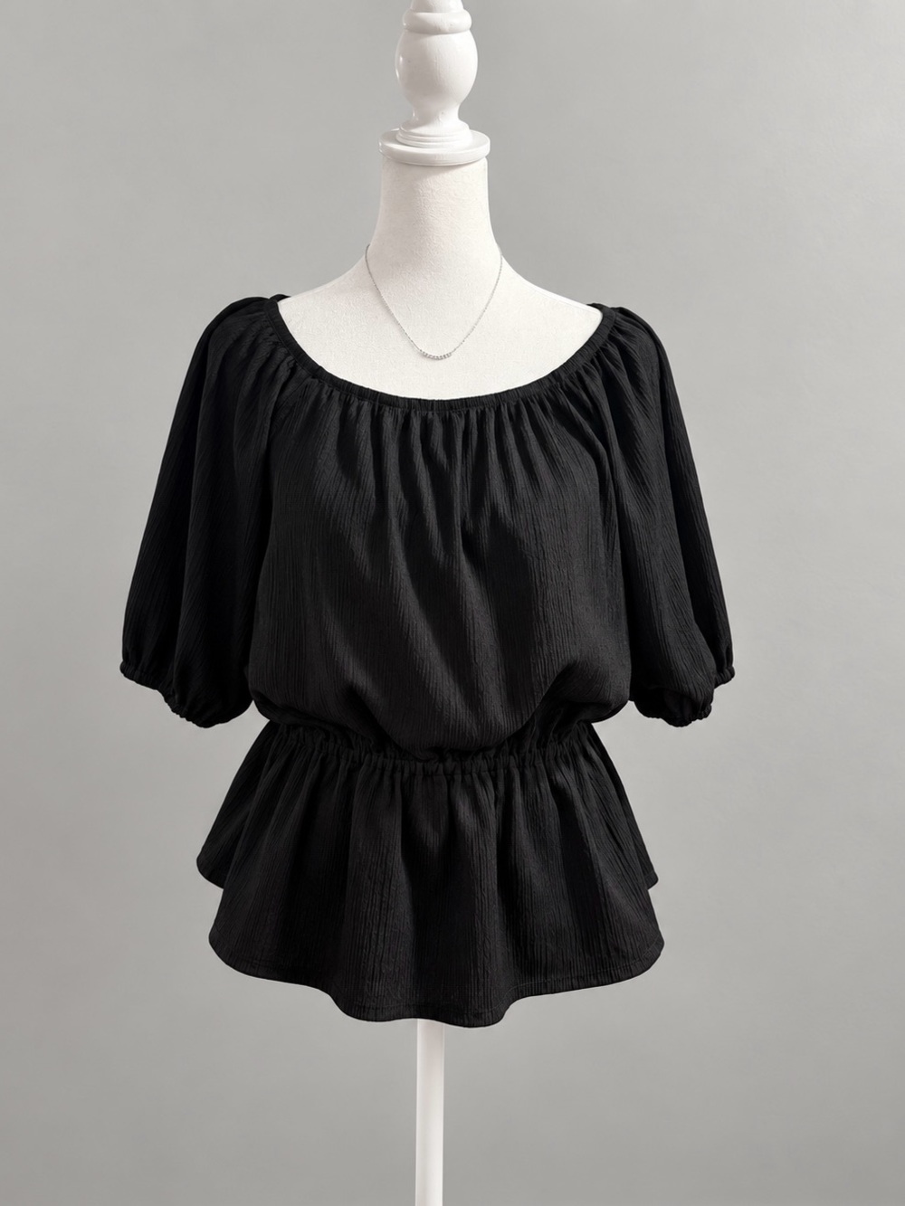 Nine West Women’s M Black Peplum Blouse Puff Sleeve Textured Stretch Top